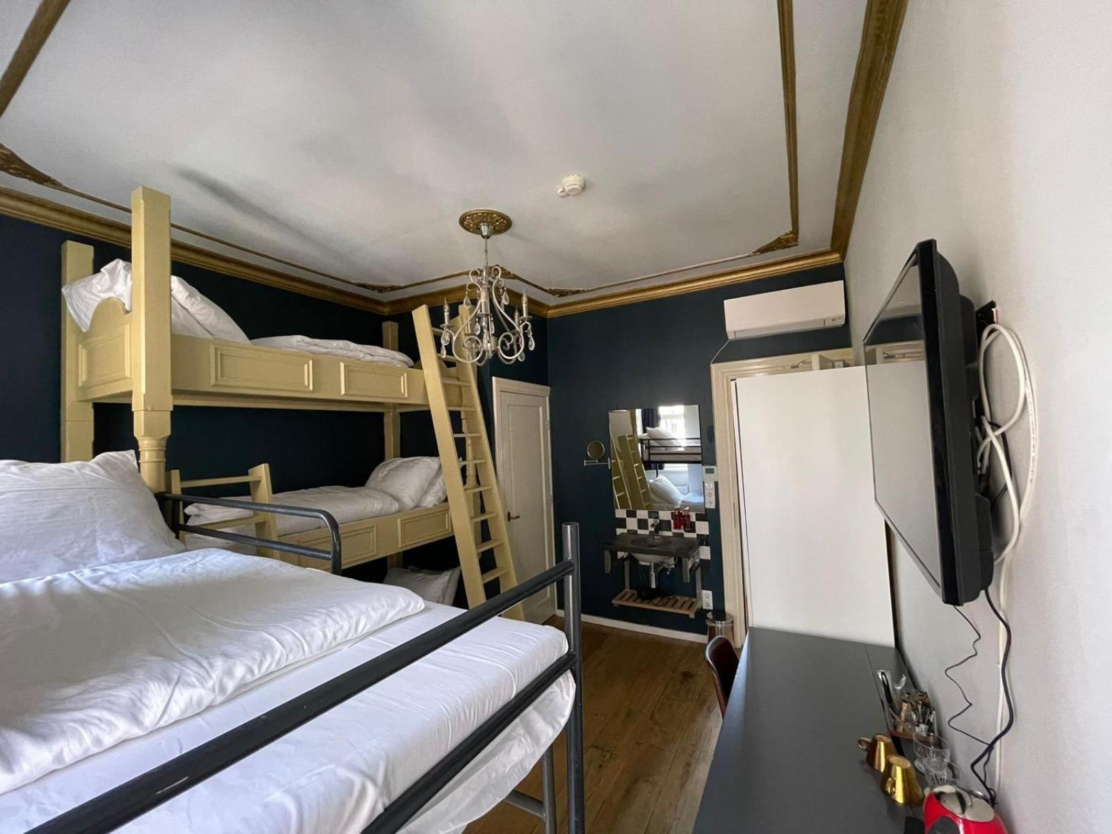 Amsterdam Rembrandt Square City Center Hotel Екстер'єр фото
